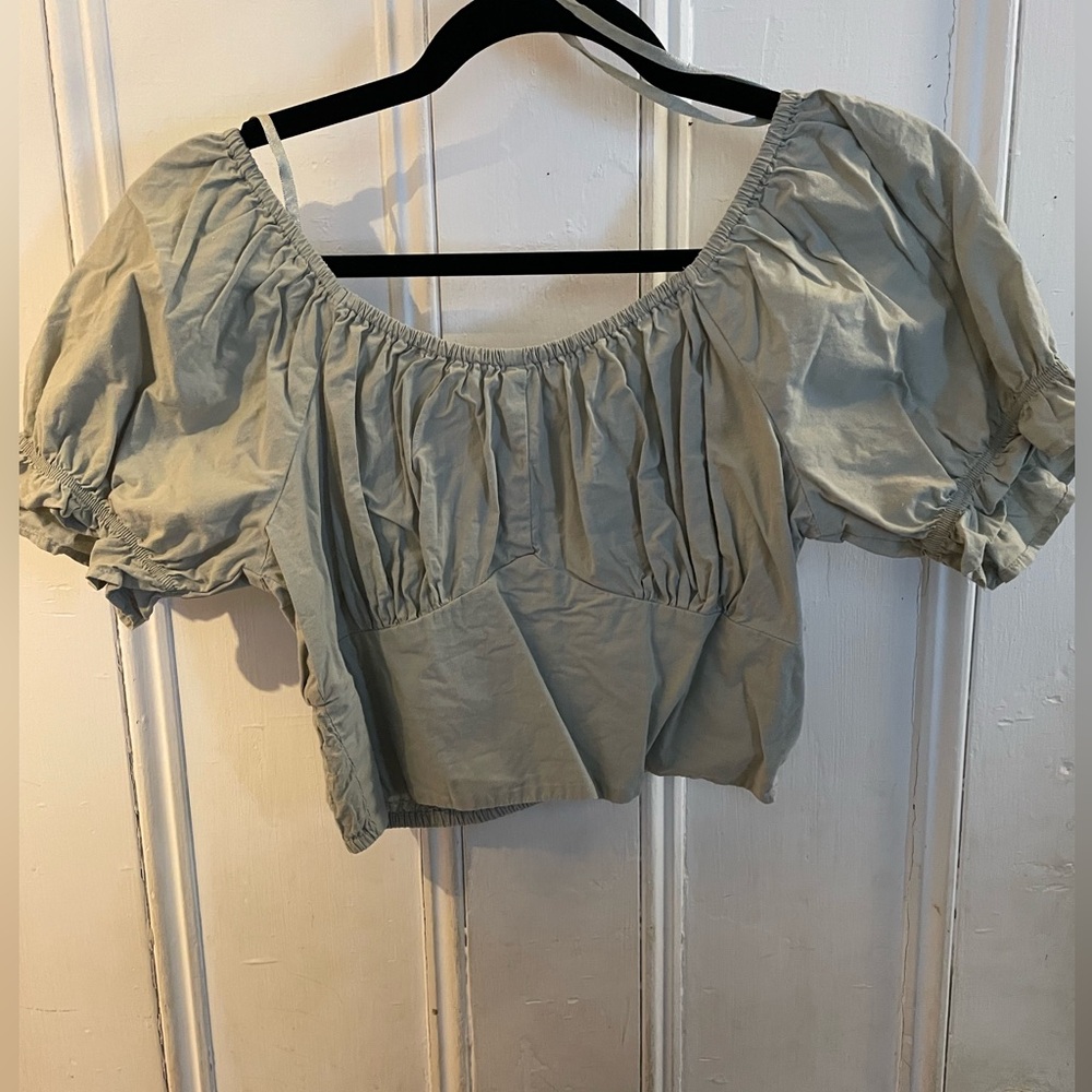 Green Smocked Puff Sleeve Crop Top | juniors size large